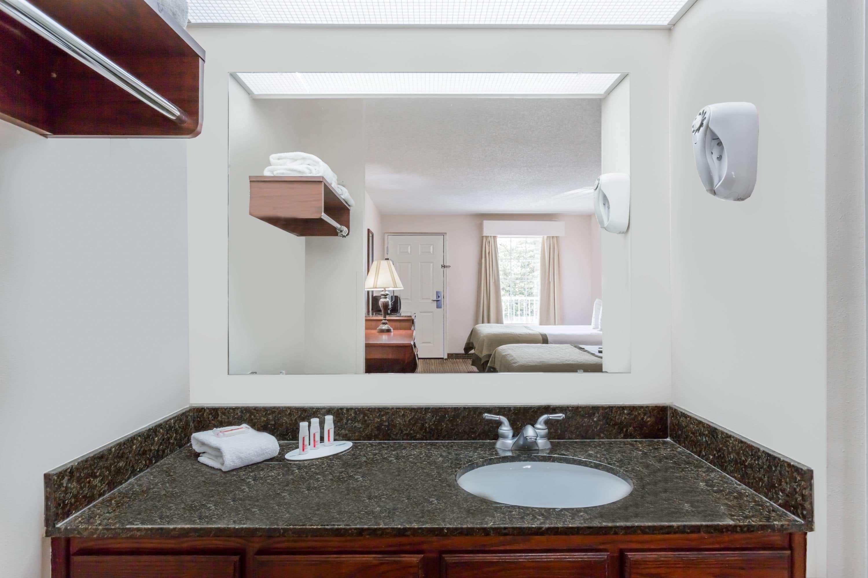 Baymont By Wyndham Eden Motel Luaran gambar