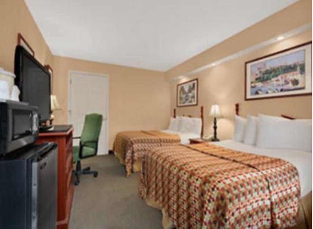 Baymont By Wyndham Eden Motel Luaran gambar