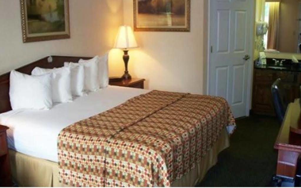 Baymont By Wyndham Eden Motel Luaran gambar
